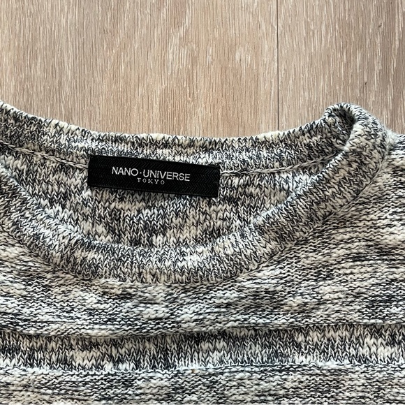 Nano Universe Tokyo Sweater - Picture 3 of 3